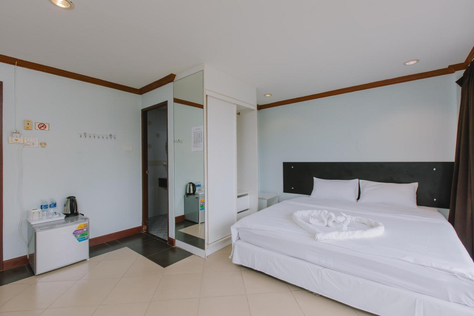 Sunstar Palace Patong Luaran gambar