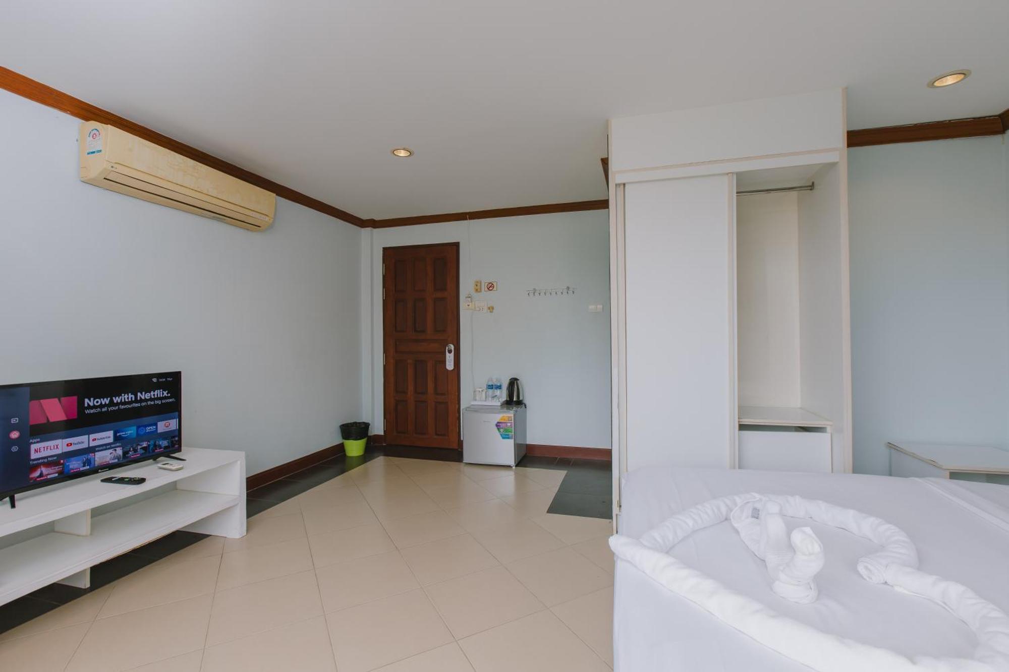 Sunstar Palace Patong Luaran gambar