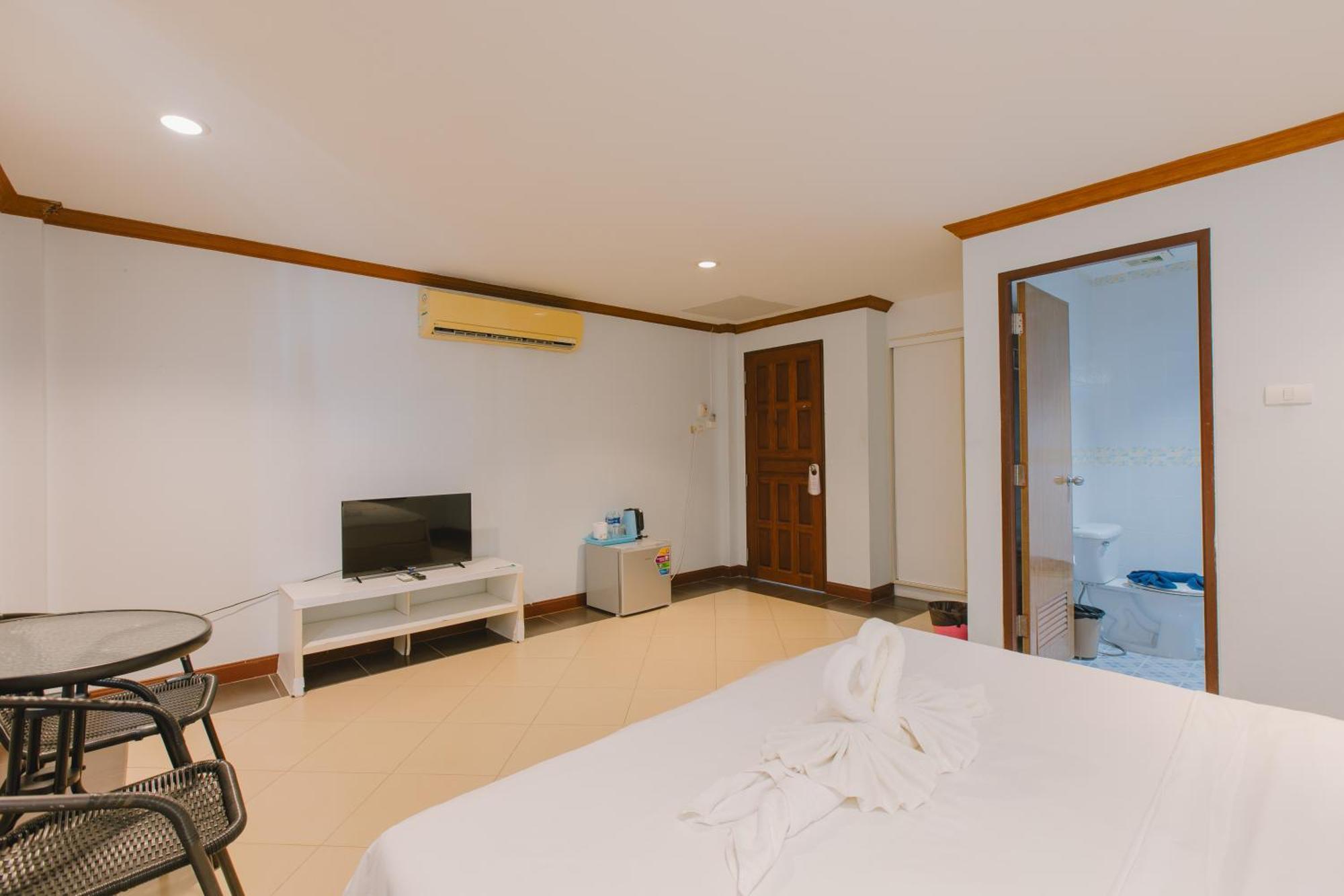 Sunstar Palace Patong Luaran gambar