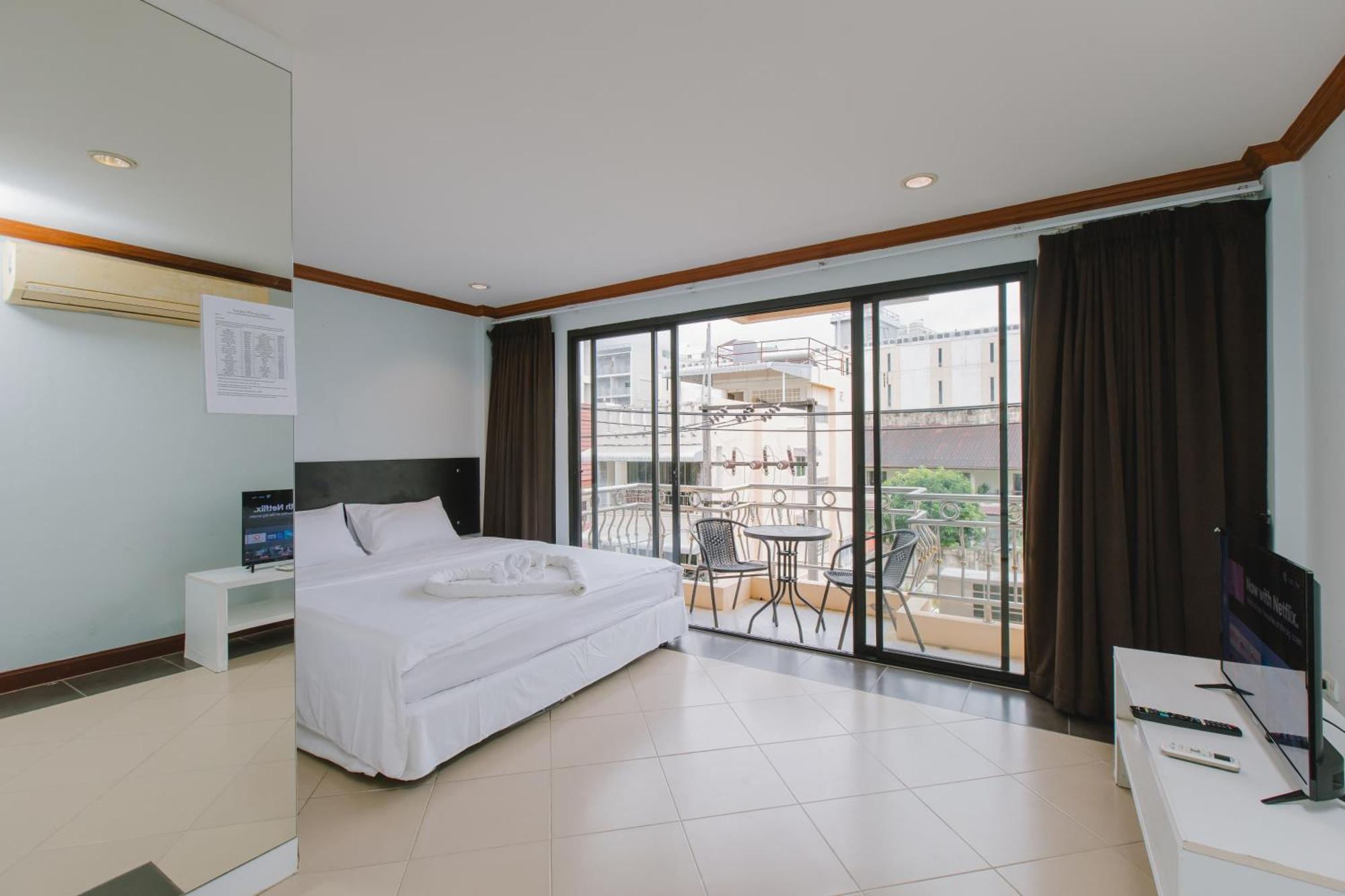 Sunstar Palace Patong Luaran gambar